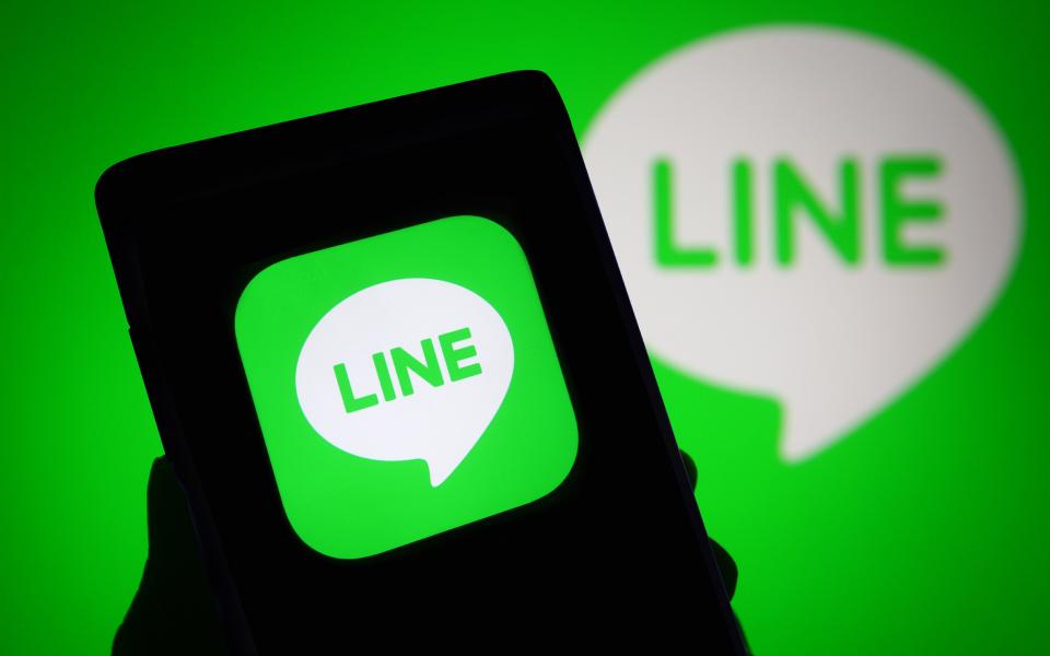 US WhatsApp account cleaning systems