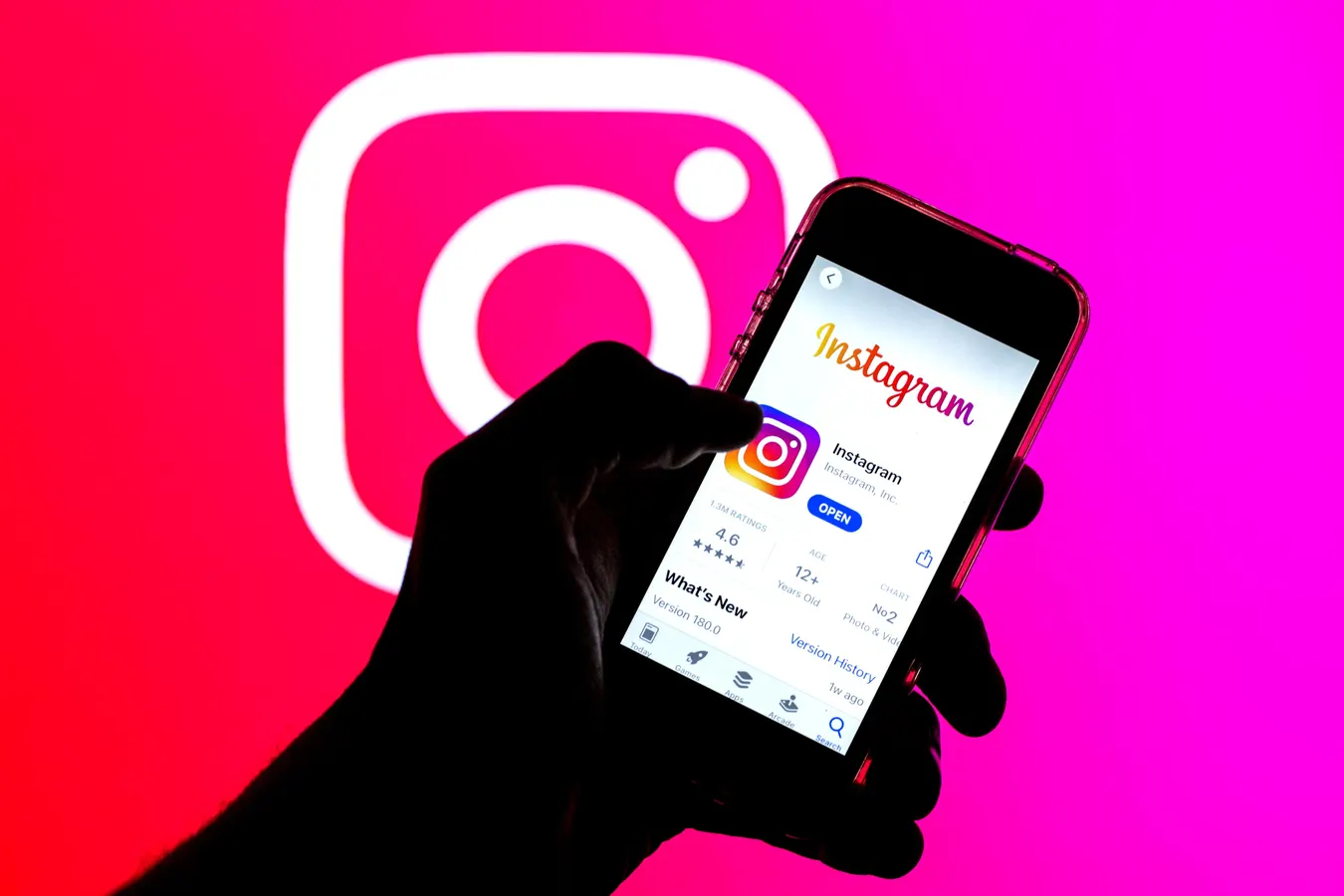 Can you filter users by country on Snapchat? How to use targeted marketing.