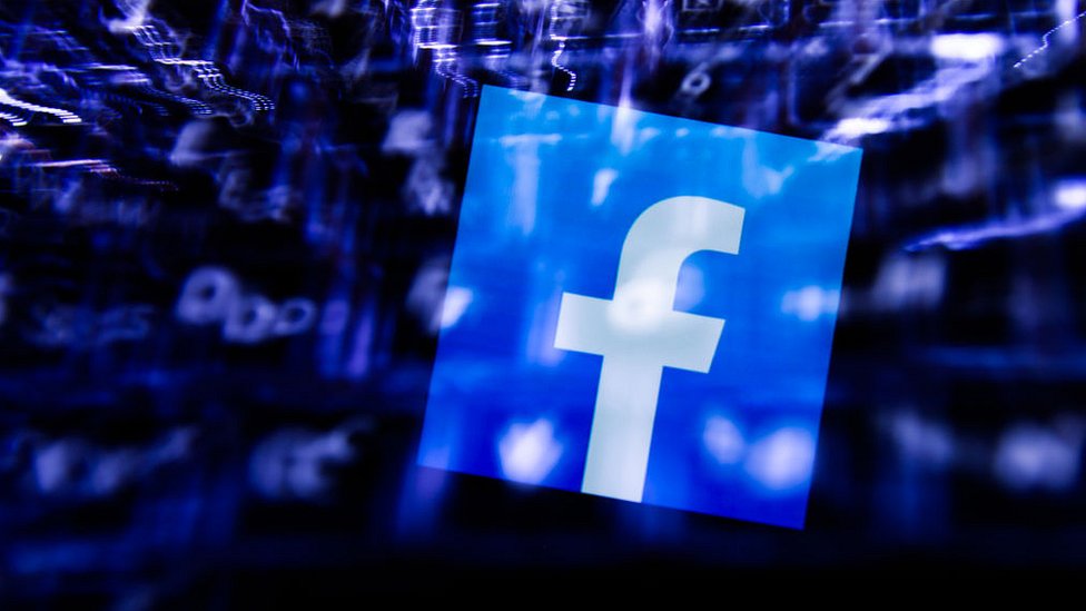 AI identifies user profile pictures on the Telegram social platform to determine gender, age, skin color, and ethnicity, enabling targeted marketing. 