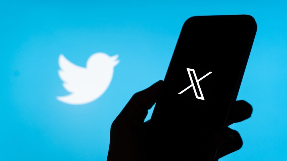 Twitter trending topics: How can I quickly find content that interests me? Skype video call tips: Improve call quality.