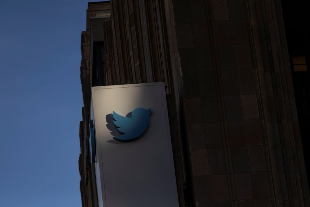 How to use Twitter account filtering tools? Quickly acquire Twitter data.